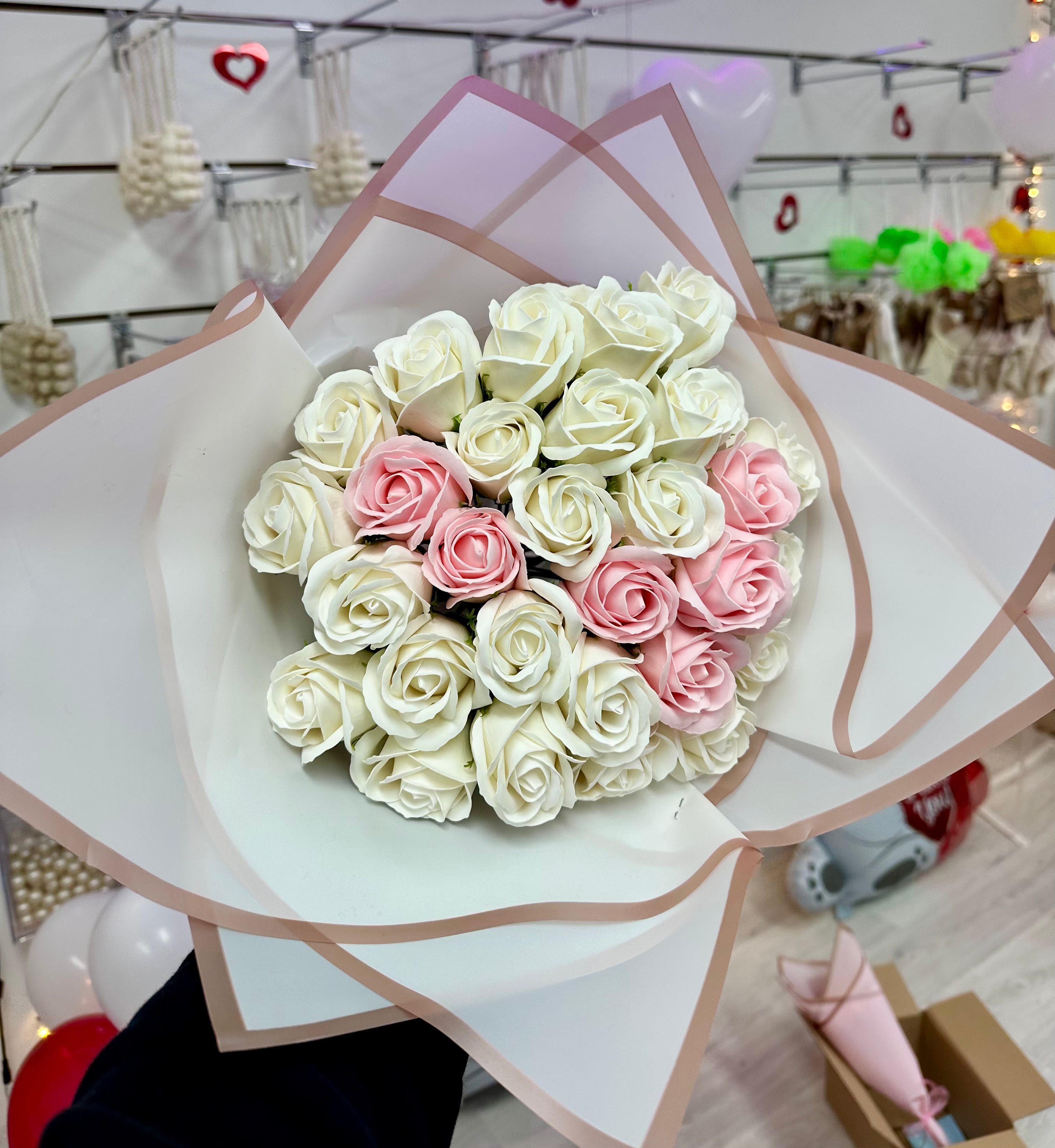 Bouquet 30 roses savon aux choix