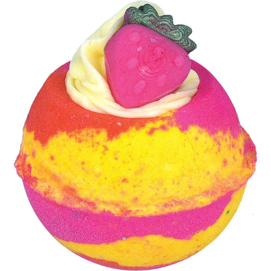 Bombe de bain gâteau à la fraise